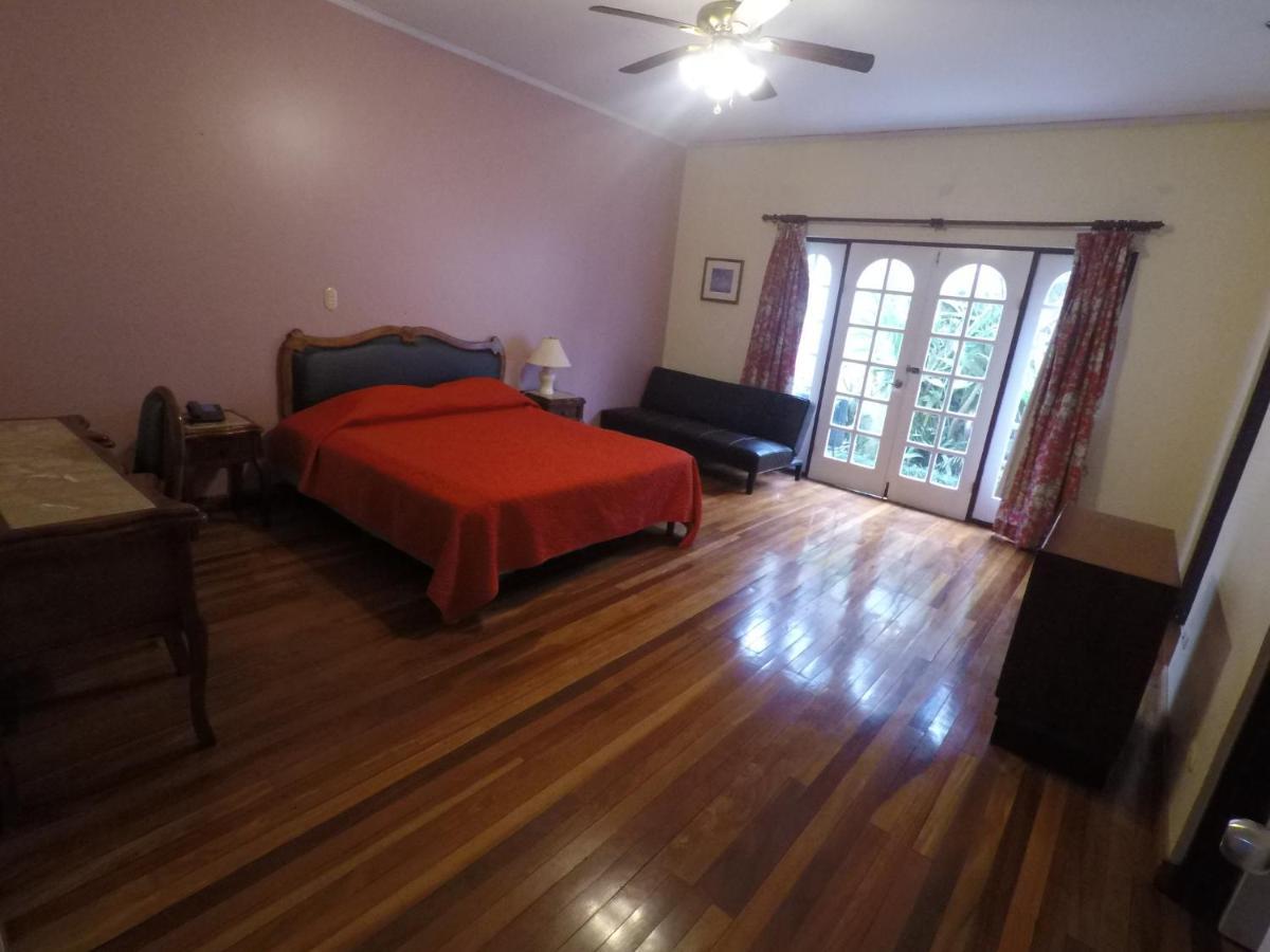 La Bergerac Boutique Hotel Σαν Χοσέ Εξωτερικό φωτογραφία